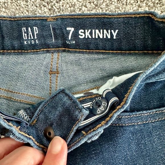 Boys jeans lot. Size 7. Gap. Land’s End. - Picture 5 of 7